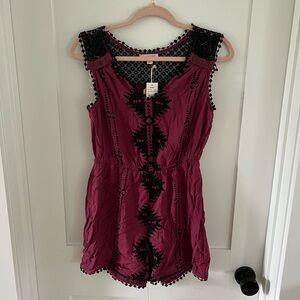 NWT Taylor & Sage burgundy and black crochet detail romper